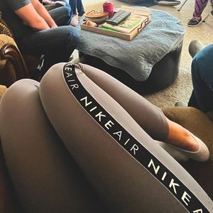 Nike air leggings